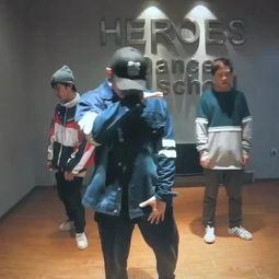 成人调教视频网站,探索成人教育的秘密世界