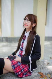 成人女性制服复古视频