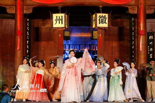 汉服走秀成人少儿视频,成人少儿共赏汉服走秀风采